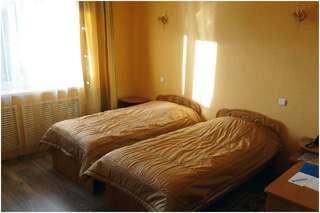 Гостиница Орион Белокуриха 2-местный номер стандарт с 2 односпальными кроватями-3