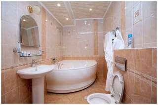 Гостиница Орион Белокуриха Номер полулюкс-2