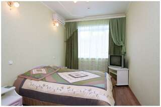 Гостиница Орион Белокуриха 2-комнатный номер люкс-1